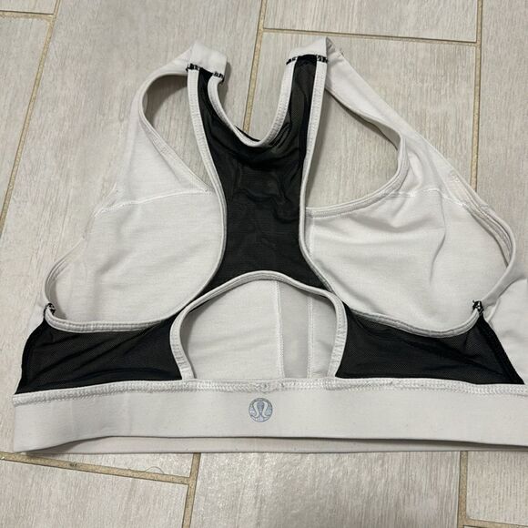 Lululemon white/black sports bra 4 - Picture 2 of 3